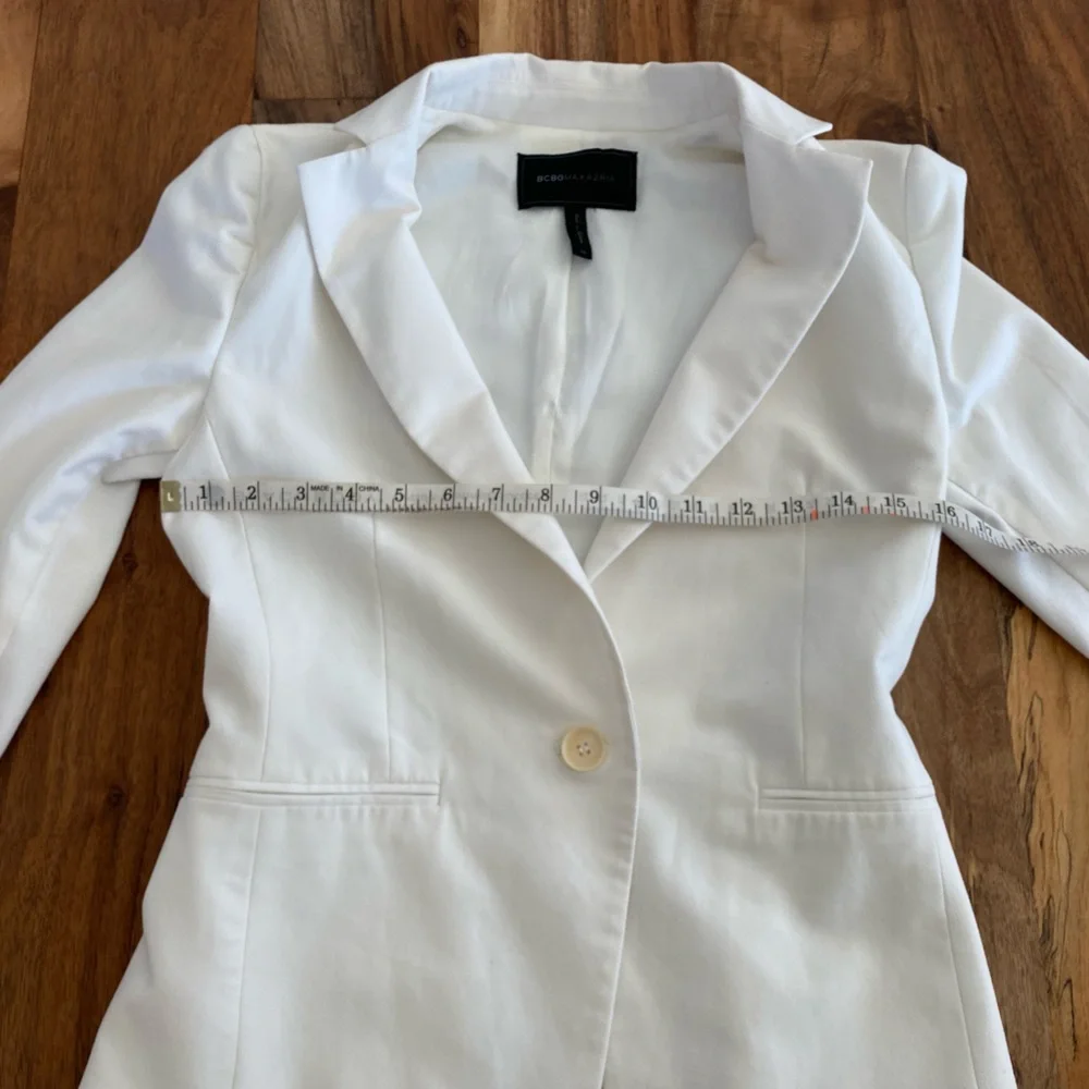BCBG “Fay” Blazer in Gardenia - Picture 11 of 13